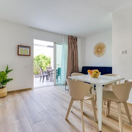 Homeforguest Moderno Apartamento Con Piscina En Corralejo Exteriér fotografie