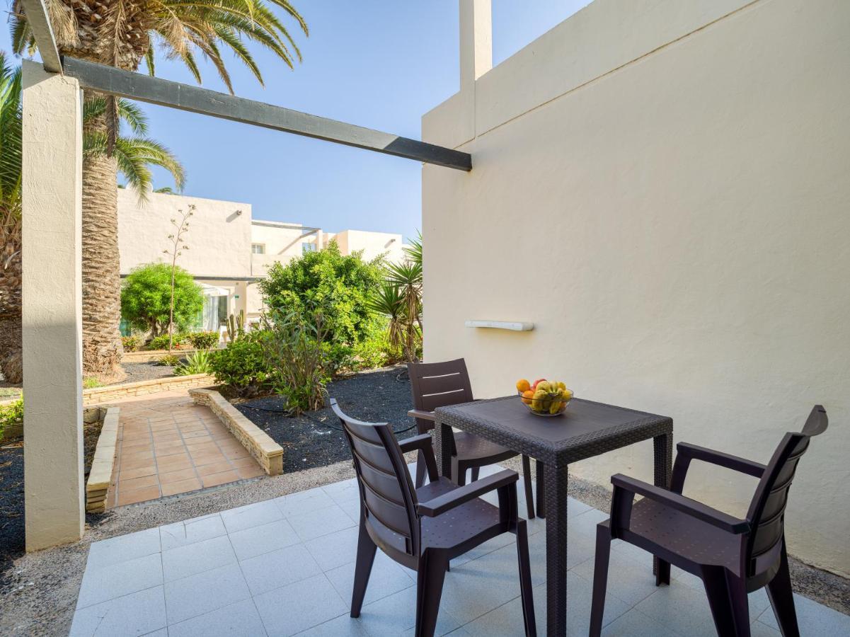 Homeforguest Moderno Apartamento Con Piscina En Corralejo Exteriér fotografie
